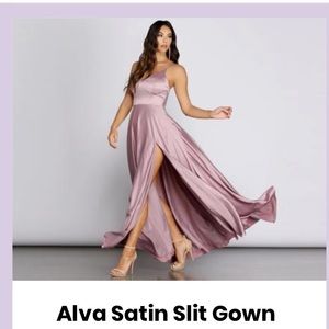 Prom dress, purple with slit/pockets